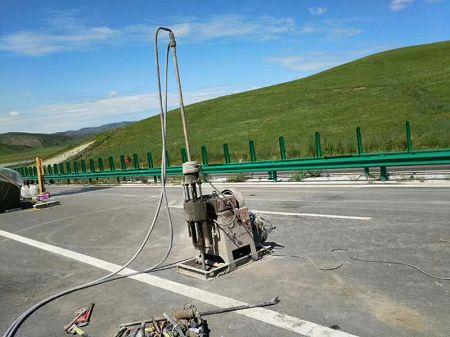 古城公路地基基础注浆加固